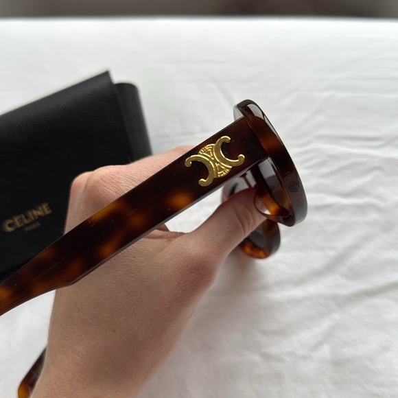 Celine Triomphe 01 Sunglasses - Picture 4 of 4